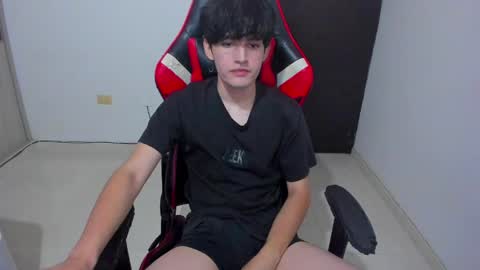 eren_tatakae online show from April 2026 01:19:01 AM