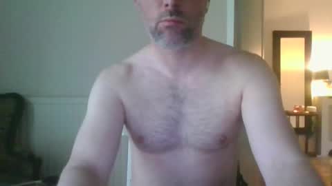 Snapshot of eric334418 chatting on January 2026 12:31:02 PM eric334418 online show from January 2026 12:31:02 PM
