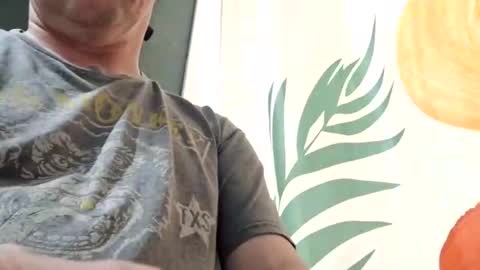 Snapshot of eric4698523103 chatting on March 2026 09:03:01 AM eric4698523103 online show from March 2026 09:03:01 AM