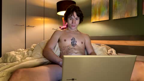 Snapshot of eric_carrotman chatting on November 2025 03:30:02 PM Eric Carrotman online show from November 2025 03:30:02 PM