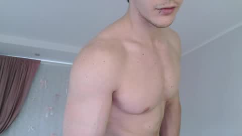 Eric Crush online show from May 2026 04:30:02 AM