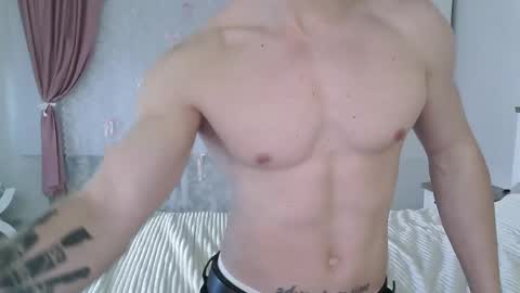 Eric Crush online show from May 2026 03:45:02 AM