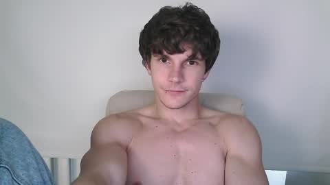 Eric Crush online show from May 2026 03:36:02 AM