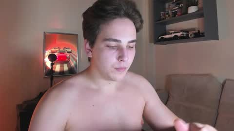 Eric online show from November 2025 08:22:02 PM