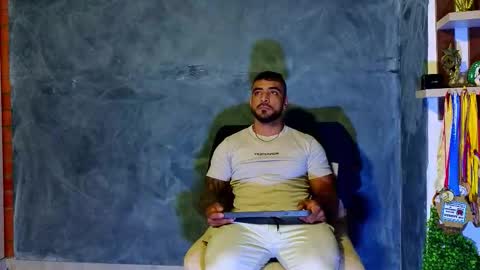 Brayan online show from September 2025 11:59:02 PM