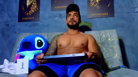 Brayan online show from October 2025 02:36:02 AM