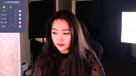 Snapshot of erica_wayne chatting on November 2025 06:57:02 AM Erica Wayne online show from November 2025 06:57:02 AM