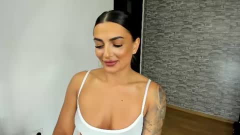 Riaaa online show from July 2026 03:43:01 PM