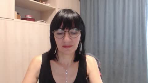 ericablack8 online show from September 2025 11:24:01 AM