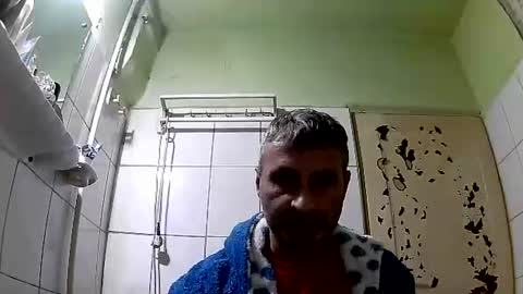 Snapshot of ericboy32 chatting on December 2024 05:54:02 PM eric online show from December 2024 05:54:02 PM