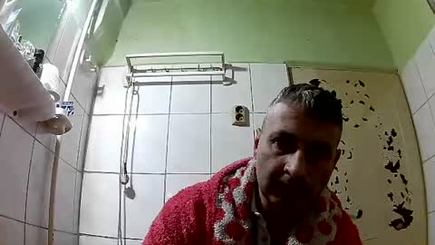 Snapshot of ericboy32 chatting on January 2025 11:29:02 AM eric online show from January 2025 11:29:02 AM