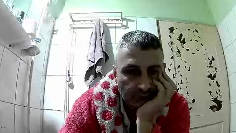 Snapshot of ericboy32 chatting on January 2025 03:51:02 AM eric online show from January 2025 03:51:02 AM