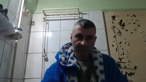 Snapshot of ericboy32 chatting on February 2025 01:53:02 PM eric online show from February 2025 01:53:02 PM