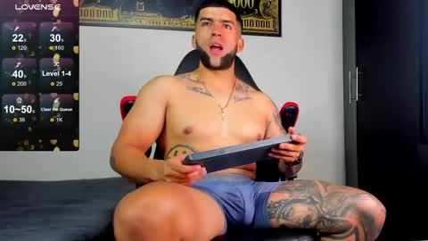 Snapshot of erick_blake_ chatting on March 2025 04:23:02 AM my online show from March 2025 04:23:02 AM