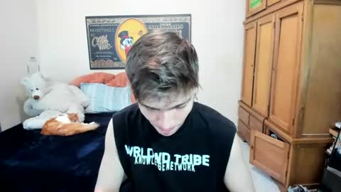 Snapshot of erick_de_rossee chatting on June 2026 06:45:01 PM erick_de_rossee online show from June 2026 06:45:01 PM