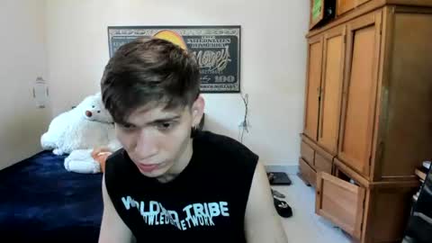 Snapshot of erick_de_rossee chatting on June 2026 07:01:01 PM erick_de_rossee online show from June 2026 07:01:01 PM