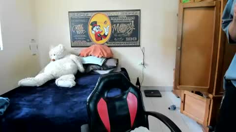 Snapshot of erick_de_rossee chatting on July 2026 06:58:01 PM erick_de_rossee online show from July 2026 06:58:01 PM