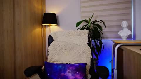 Erick Thompson online show from November 2025 03:44:01 PM