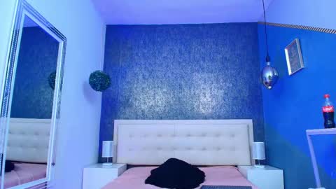   online show from October 2025 02:51:02 AM