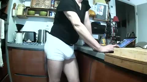 Snapshot of ericstephcam31 chatting on February 2025 03:30:02 PM Steph et Eric online show from February 2025 03:30:02 PM