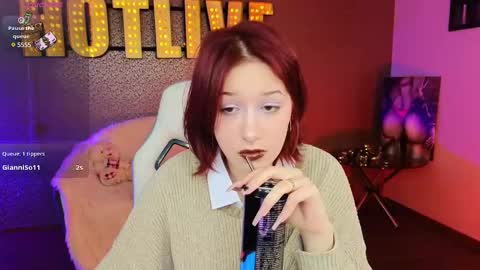 Snapshot of eridabytrend chatting on February 2025 12:17:01 PM eridabytrend online show from February 2025 12:17:01 PM