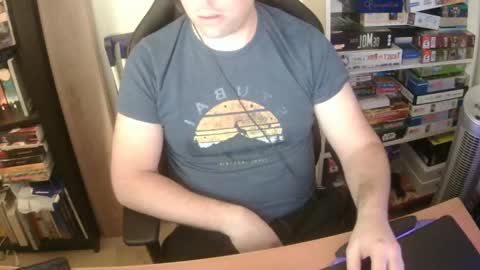 Snapshot of erik_dapper chatting on December 2025 07:10:01 PM Erik Dapper online show from December 2025 07:10:01 PM