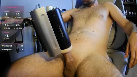 Erik plays hockey online show from May 2026 03:07:02 PM