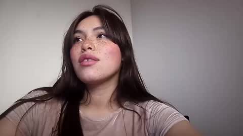 Snapshot of erika_depp chatting on December 2024 10:29:01 PM Erika online show from December 2024 10:29:01 PM