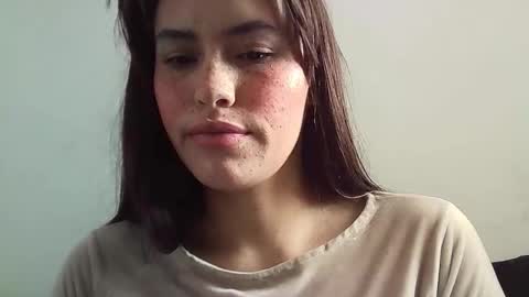 Snapshot of erika_depp chatting on September 2025 05:59:01 PM Erika online show from September 2025 05:59:01 PM