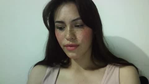 Snapshot of erika_depp chatting on October 2025 11:28:02 PM Erika online show from October 2025 11:28:02 PM