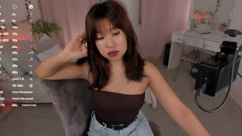 erika_kim online show from April 2026 07:33:02 AM