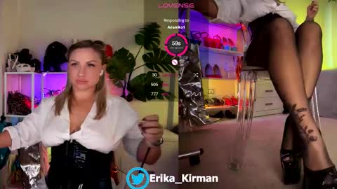Snapshot of erika_kirman chatting on October 2025 11:02:01 AM Erika online show from October 2025 11:02:01 AM