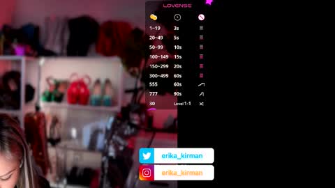 Snapshot of erika_kirman chatting on February 2026 01:03:01 PM Erika online show from February 2026 01:03:01 PM