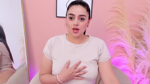 Erika Mendez online show from January 2025 08:26:01 PM