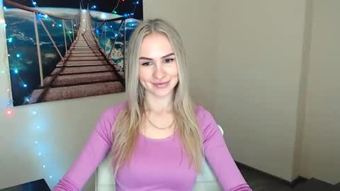 Erika online show from December 2024 12:42:01 PM