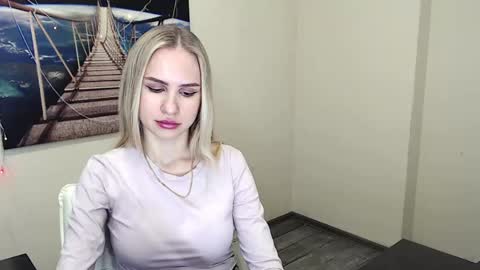 Erika online show from February 2025 01:06:01 PM