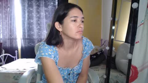 erina_1 online show from November 2025 04:49:02 PM