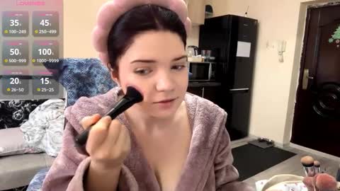 Snapshot of erinvandegrift chatting on February 2026 07:45:02 AM Elizabeth online show from February 2026 07:45:02 AM