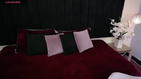 Eriss goddess online show from July 2026 07:16:01 PM