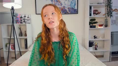 Snapshot of erline_may chatting on March 2025 08:02:02 AM Sofia online show from March 2025 08:02:02 AM