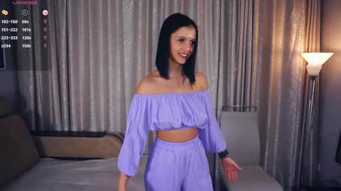 Erline and Monica online show from October 2025 07:27:01 PM