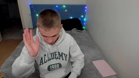 Max online show from December 2024 02:25:02 AM