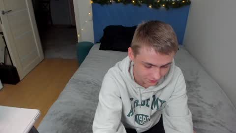 Max online show from January 2025 04:22:02 AM