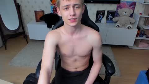 Max online show from January 2025 10:02:01 AM