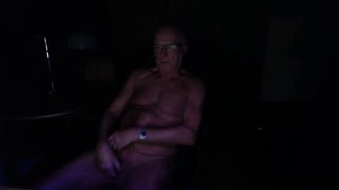 eroen online show from September 2025 11:59:02 PM