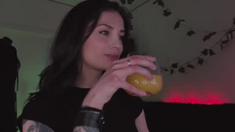 Snapshot of erohaze chatting on February 2026 01:47:01 PM erohaze online show from February 2026 01:47:01 PM