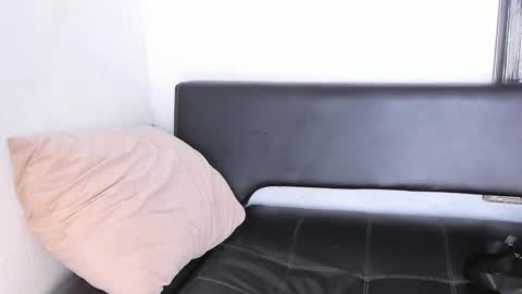 Snapshot of eros_becker_ chatting on October 2025 04:59:02 PM eros_becker_ online show from October 2025 04:59:02 PM