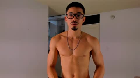eros_becker_ online show from May 2026 12:39:01 AM
