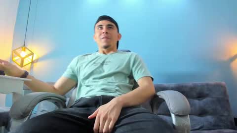 Eross online show from September 2025 01:01:01 PM