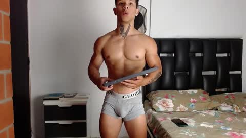 Snapshot of erosscott chatting on March 2025 01:10:02 AM Eros online show from March 2025 01:10:02 AM